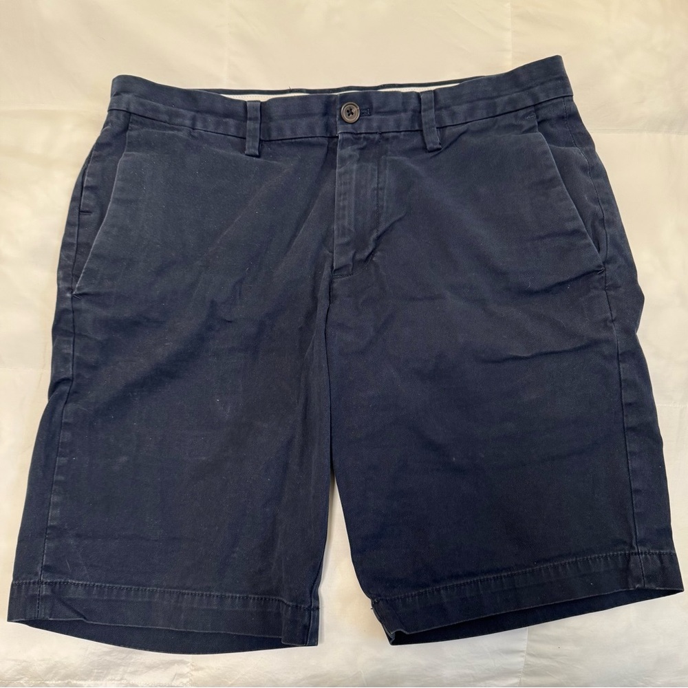 Banana Republic / Aiden Short / Navy / 30W